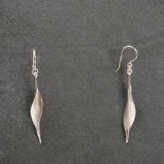 colletteWAUDBY short slim leaf earrings in silver