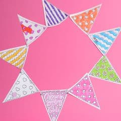 eggnogg Colour-in Bunting