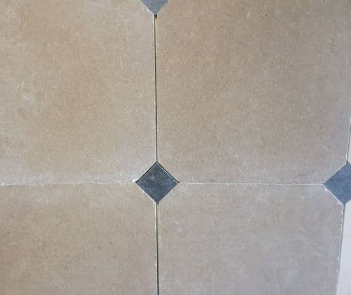 Dijon Cabochon Tumbled Limestone 600 x 600 x 15