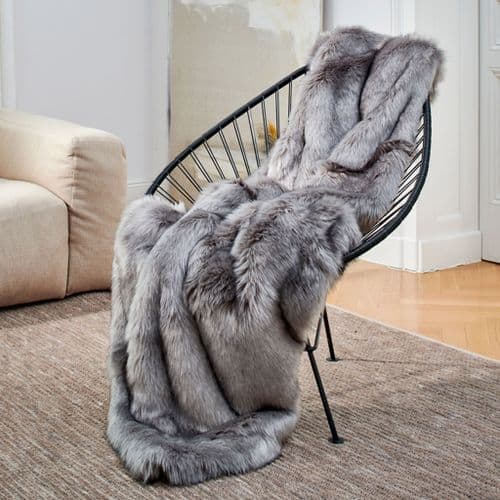 Luxury Faux Fur Throw - Fox