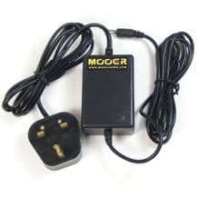 Mooer PDNT-9V2A-UK  Stage Type - 2 Amp Power Supply for Stomp Boxes / Pedals